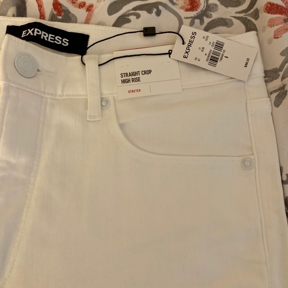 NWT Express High Waisted Straight Cropped Jeans - Picture 2 of 4